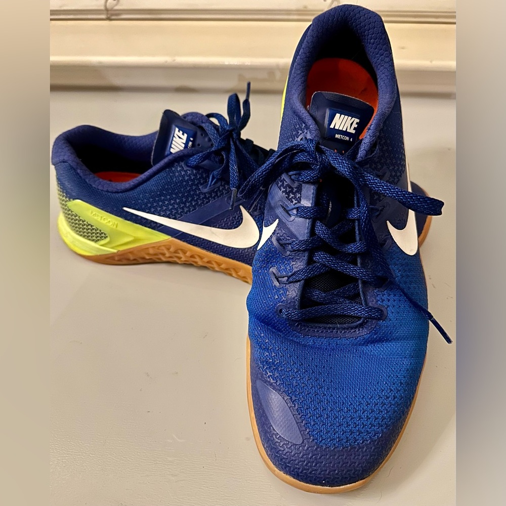 Nike metcon mens 10.5 barely worn